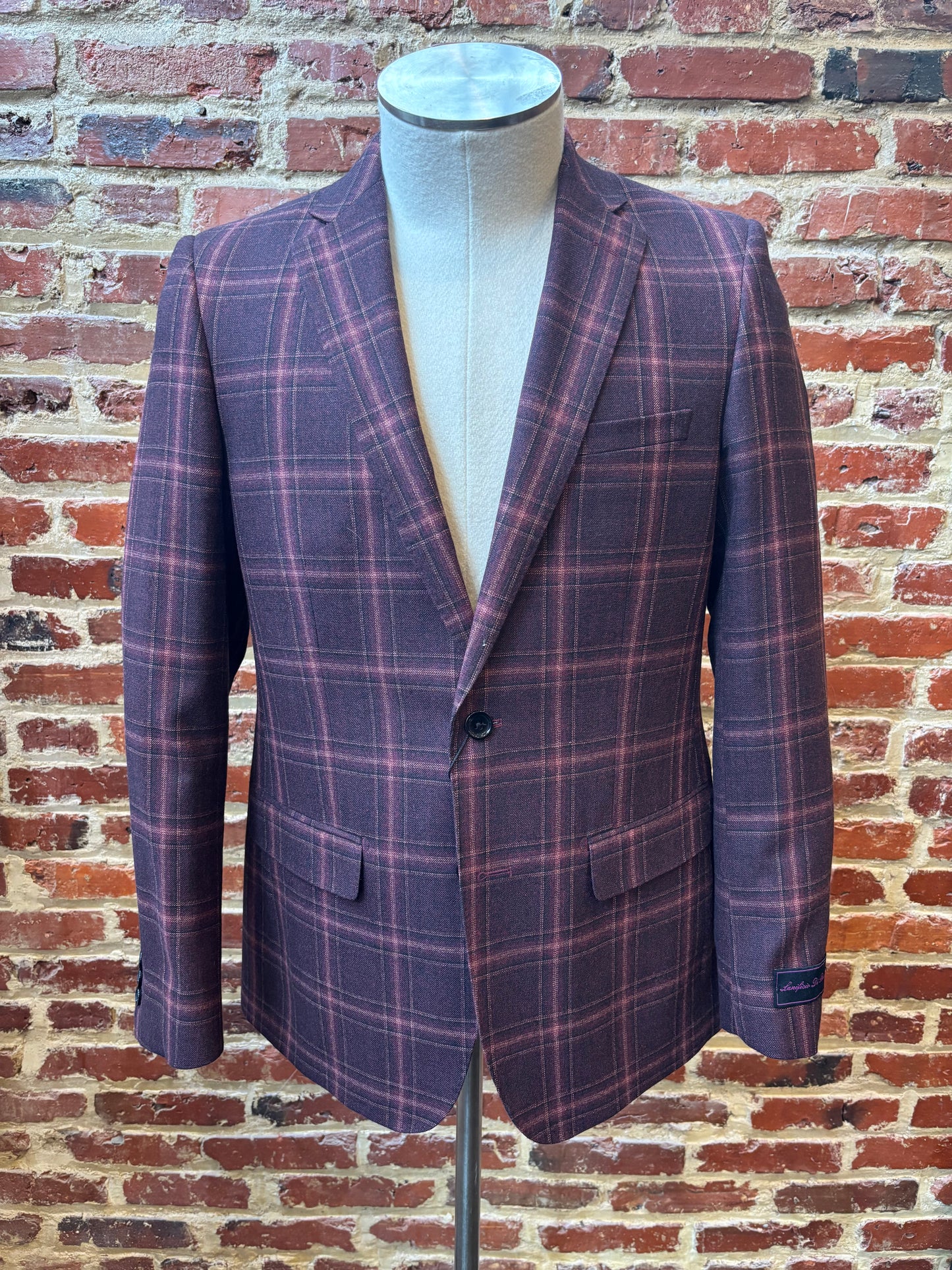Burgundy and red suit